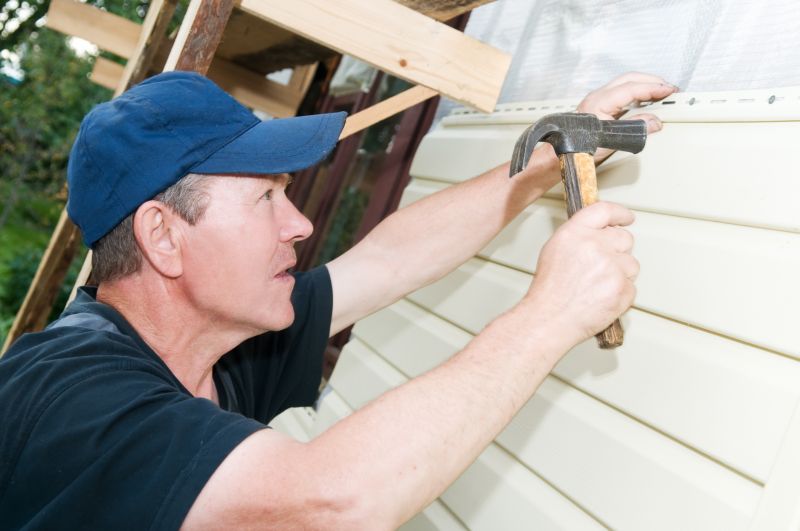 Siding Contractors detail