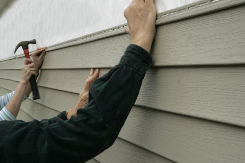 Top Siding Installation Companies in Simsbury, CT